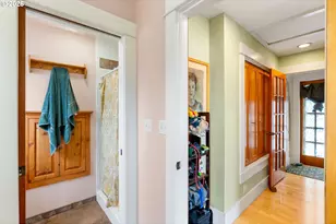 715 Sherman Ave, Hood River, OR 97031 - Photo 30