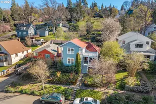 715 Sherman Ave, Hood River, OR 97031 - Photo 4