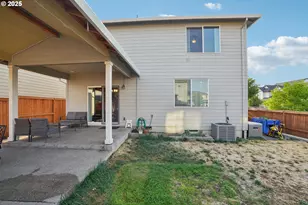 1214 S 11th Pl, Cornelius, OR 97113 - Photo 34