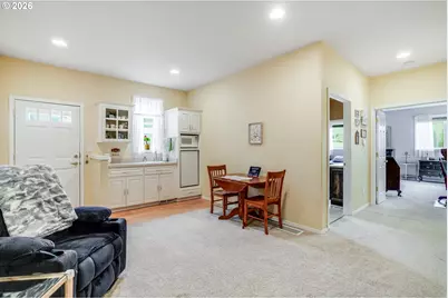 312 NW Pacific Grove Dr, Beaverton, OR 97006 - Photo 36