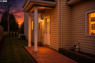 312 NW Pacific Grove Dr, Beaverton, OR 97006 - Photo 34