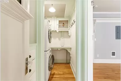 1509 NE 10th Ave #304, Portland, OR 97232 - Photo 6