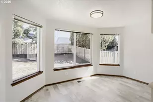 16079 SW Dewberry Ln, Tigard, OR 97223 - Photo 8