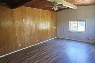 748 SE 112th Ave, Portland, OR 97216 - Photo 6