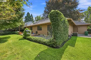 8545 SW Metolius Ln, Wilsonville, OR 97070 - Photo 34