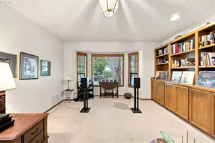 8545 SW Metolius Ln, Wilsonville, OR 97070 - Photo 18