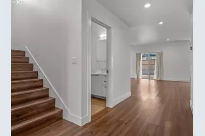 3972 SE 76th Ave, Hillsboro, OR 97123 - Photo 6