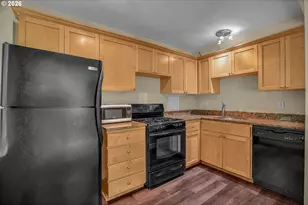 1205 SW Cardinell Dr, Portland, OR 97201 - Photo 12