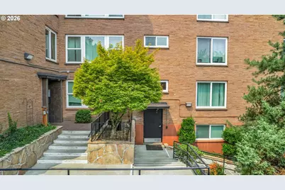 1205 SW Cardinell Dr #706, Portland, OR 97201 - Photo 2