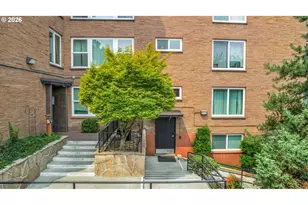1205 SW Cardinell Dr, Portland, OR 97201 - Photo 2