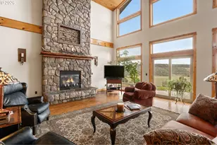 3900 SE Riverview Rd, Prineville, OR 97754 - Photo 12