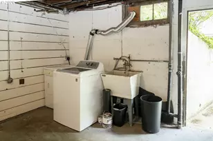 1411 SE 30th Ave, Portland, OR 97214 - Photo 16