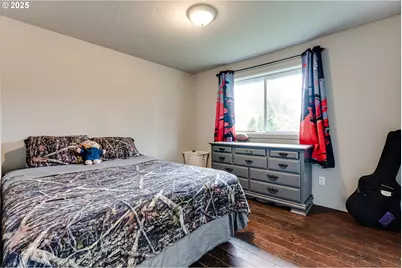 460 Meadow Ln, Creswell, OR 97426 - Photo 20