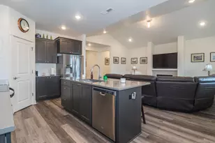 1643 N Broadway St, Estacada, OR 97023 - Photo 20