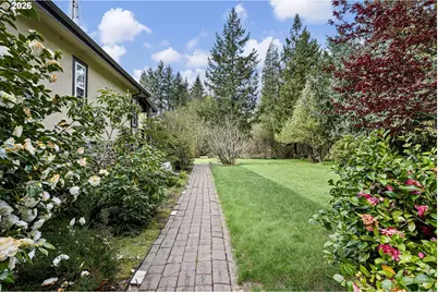 39428 Jasper Lowell Rd, Lowell, OR 97452 - Photo 34