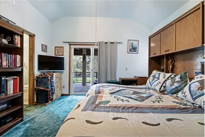 39428 Jasper Lowell Rd, Lowell, OR 97452 - Photo 28