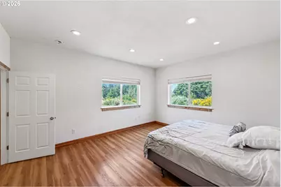 87372 Lois Ln, Bandon, OR 97411 - Photo 16