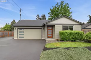 2215 NE 88th St, Vancouver, WA 98665 - Photo 2