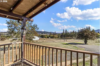 407 Plat M Rd, Sutherlin, OR 97479 - Photo 20