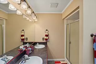920 Sunmist Ct, Salem, OR 97306 - Photo 44