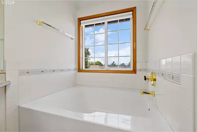 9260 SW Skokomish Ln, Tualatin, OR 97062 - Photo 22