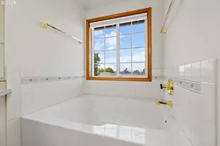 9260 SW Skokomish Ln, Tualatin, OR 97062 - Photo 22