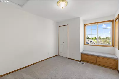 9260 SW Skokomish Ln, Tualatin, OR 97062 - Photo 28