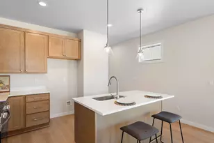 20751 NE Thompson Ter, Fairview, OR 97024 - Photo 14