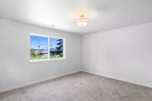 20751 NE Thompson Ter, Fairview, OR 97024 - Photo 20