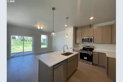 20751 NE Thompson Ter, Fairview, OR 97024 - Photo 2