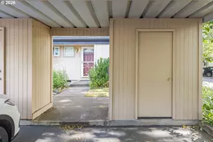 1522 Fetters Loop, Eugene, OR 97402 - Photo 26
