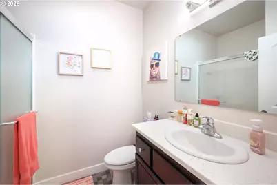 987 Pennington Ct, Eugene, OR 97404 - Photo 20