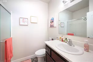 987 Pennington Ct, Eugene, OR 97404 - Photo 20