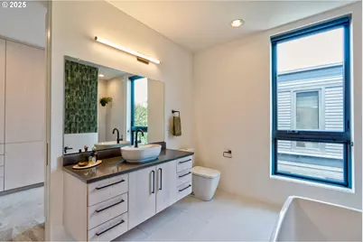 2805 NW Thurman St, Portland, OR 97210 - Photo 34