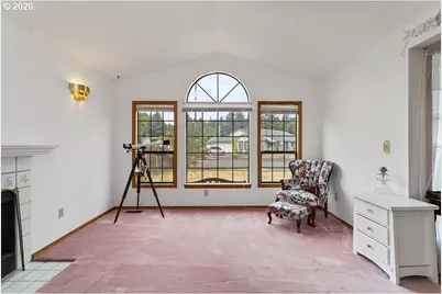 1217 SE Evans Cir, Troutdale, OR 97060 - Photo 4