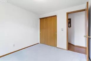1217 SE Evans Cir, Troutdale, OR 97060 - Photo 24