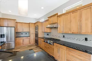 32092 SW Willamette Way E, Wilsonville, OR 97070 - Photo 14