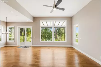 32092 SW Willamette Way E, Wilsonville, OR 97070 - Photo 8