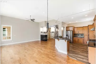 32092 SW Willamette Way E, Wilsonville, OR 97070 - Photo 12