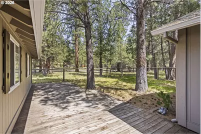 14485 Mountain View Loop, Sisters, OR 97759 - Photo 20