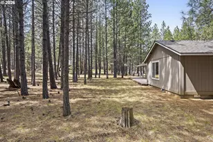 14485 Mountain View Loop, Sisters, OR 97759 - Photo 26