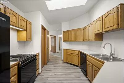 14485 Mountain View Loop, Sisters, OR 97759 - Photo 8