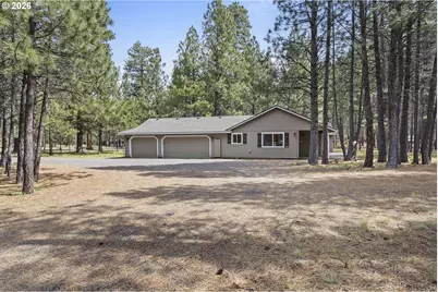 14485 Mountain View Loop, Sisters, OR 97759 - Photo 2