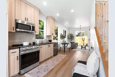 205 NE Going St #2, Portland, OR 97211 - Photo 2