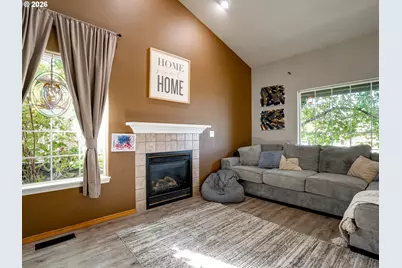 1824 NW Poppy Hills Dr, McMinnville, OR 97128 - Photo 10