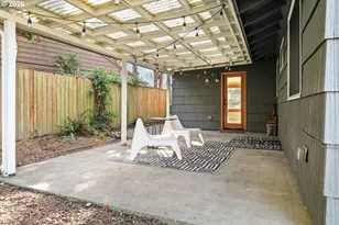 9236 N Kimball Ave, Portland, OR 97203 - Photo 22