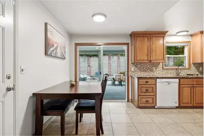 7904 NE 138th Ave, Vancouver, WA 98682 - Photo 8