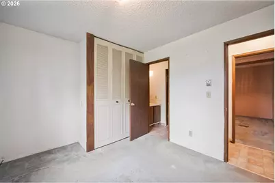 3257 Pine St, Longview, WA 98632 - Photo 16