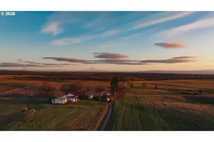 81127 Rail Hollow Rd, Dufur, OR 97021 - Photo 2