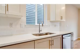 2150 36th Ave, Forest Grove, OR 97116 - Photo 8